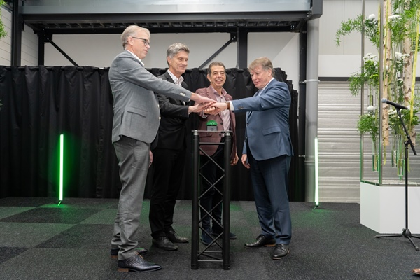 Nieuwbouw Deliflor Hoogveld geopend